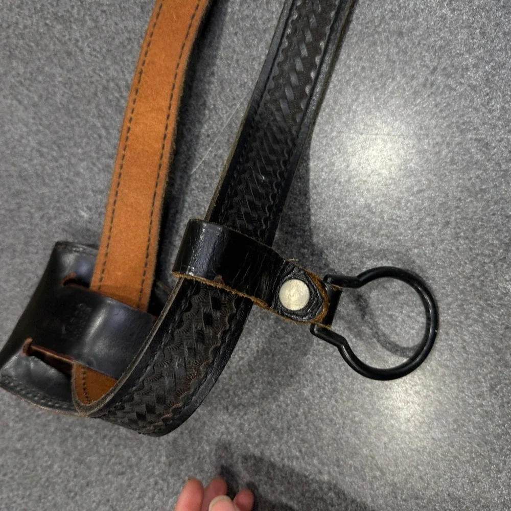 Jay-Pee Duty Belt Mens 40 Black Good Basketweave Leather Pouch Ring Holder